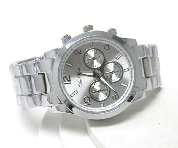 Designer style metal band boy friend watch