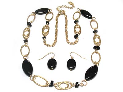 Natural stone deco metal chain necklace and earring set 