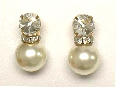 Crystal stud pearl bead earring 