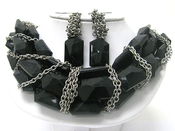 Chunky acryl stick and metal chain tangle necklace earring set