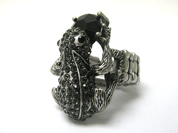 Crystal deco frog stretch ring