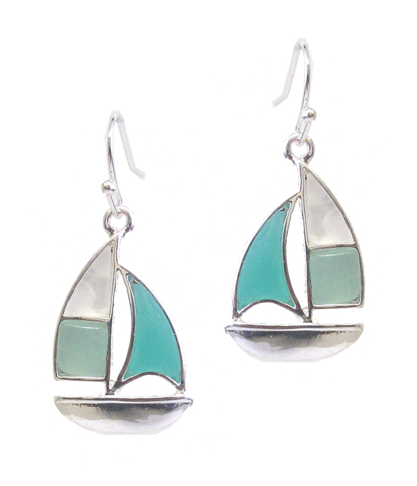Sealife theme sea glass earring - boat