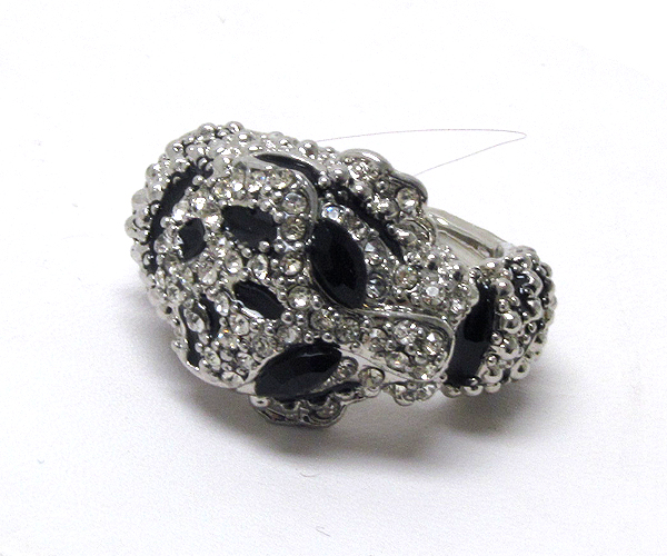 Crystal stud leopard stretch ring