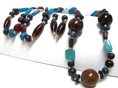 Multi beads and glass tube link long necklace set