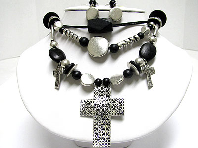 Multi round metal cross and wooden ball necklace set