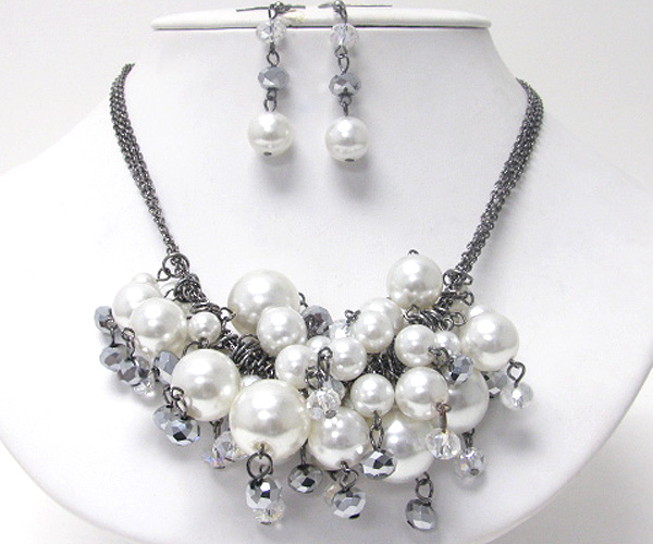 Multi pearl and glass bead deco necklace earring set