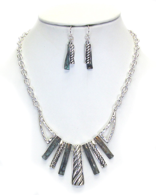 Textured metal bar drop tribal look necklace set