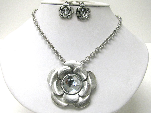 Glass stone and double layer metal flower pendant neckalce earring setg