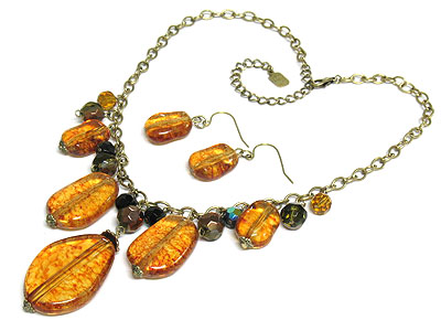 Multi beads drop necklace and earring set