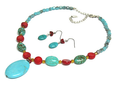 Turquoise stone necklae and earring set