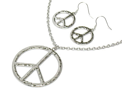 Metal peace symbol necklace and earring set