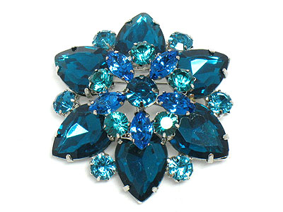 Epoxy stone and crystal flower brooch