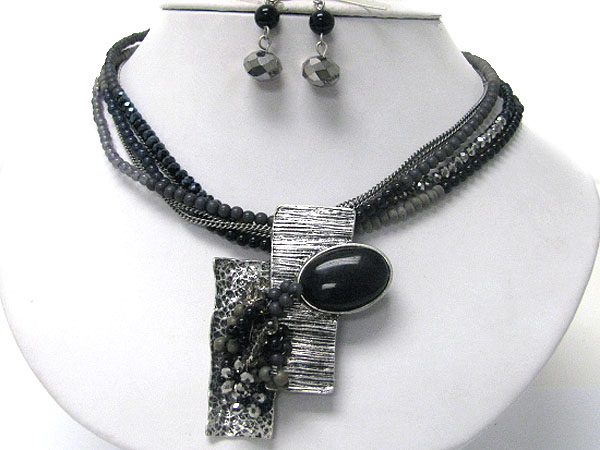 Metal and beads art deco pendant and multi row beads necklace earring set