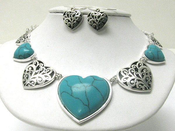 Natural stone and textured metal heart link necklace earring set