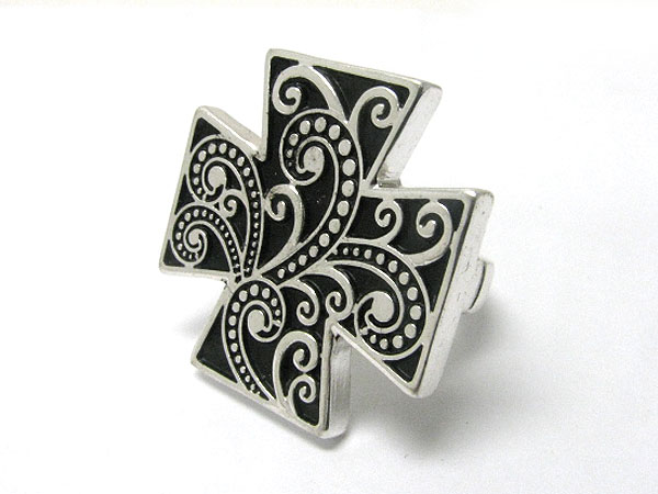 Textured metal cross stretch ring