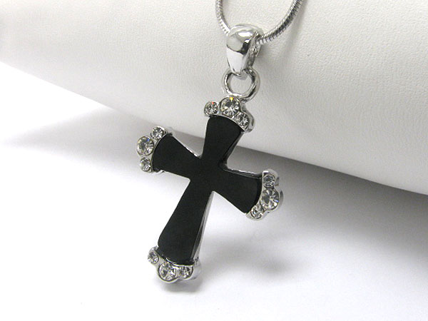 Made in korea whitegold plating crystal and onyx deco cross pendant necklace