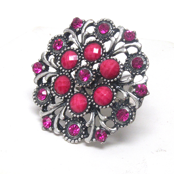 Crystal and facet acrylic stone deco flower ring