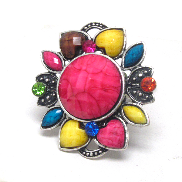 Crystal and facet acrylic stone deco flower ring