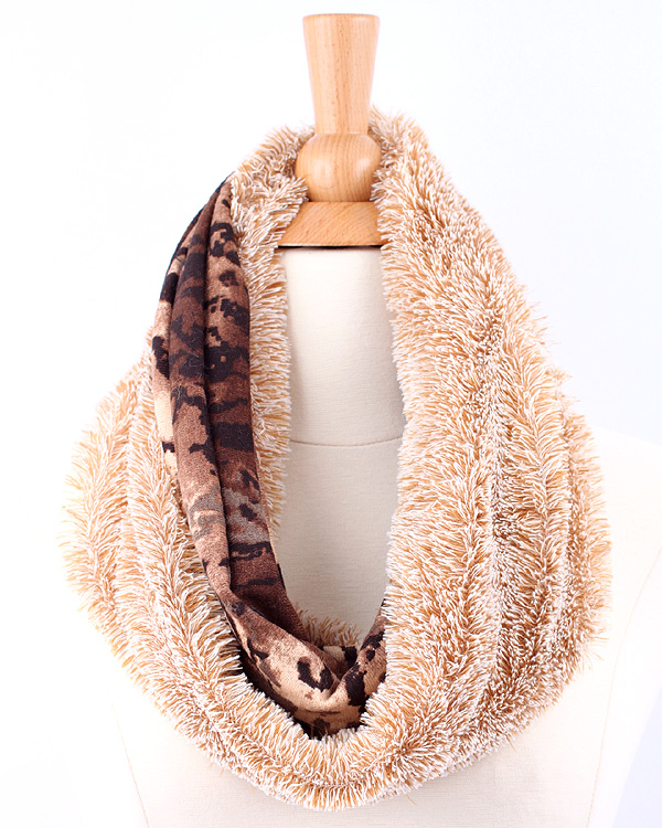 Viscose animal print and fur infinity muffler