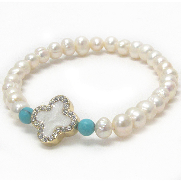 Crystal and mop deco flower and pearl stretch bracelet