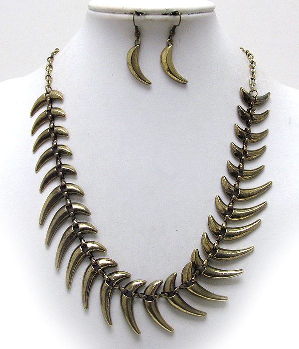 Multi small metal tusk chain necklace earring set