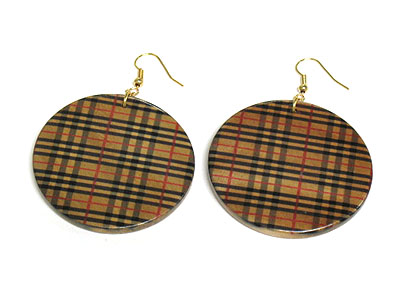 Large wooden disk and check design earring