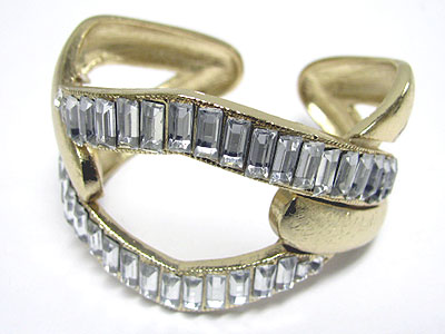 Simulated barguette stone deco metal bangle