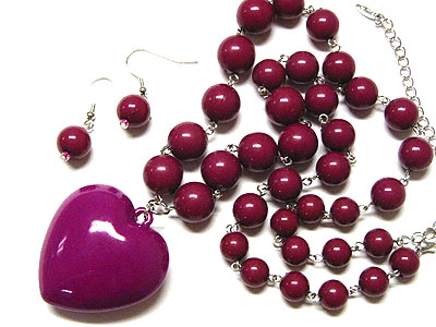 Acryl heart and beads necklace and earring set