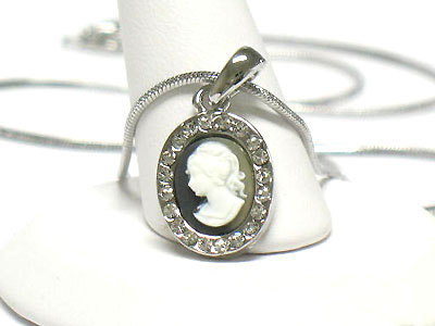 Made in korea whitegold plating crystal frame small cameo pendant necklace