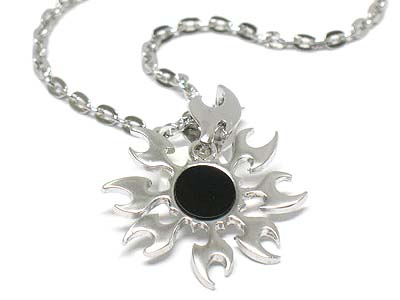 Made in korea whitegold plating onyx flaming sun pendant necklace