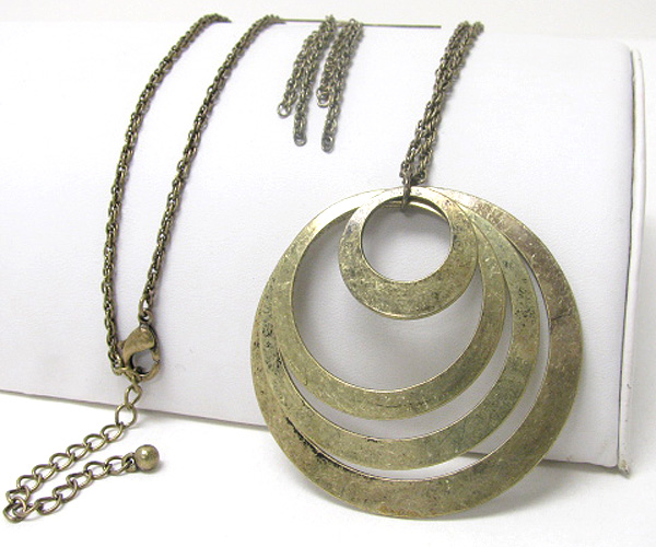 Multi round metal pendant long chain necklace earring set