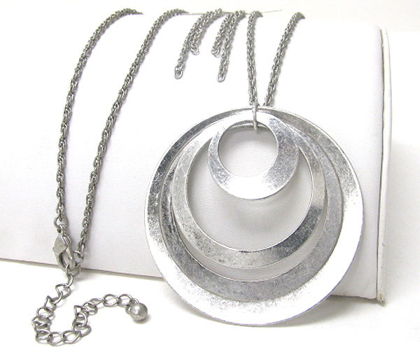 Multi round metal pendant long chain necklace earring set