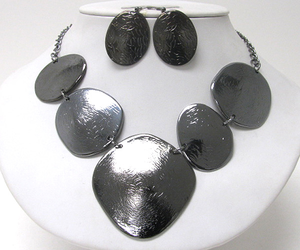 Multi scratch natural shape metal disk link necklace earring set