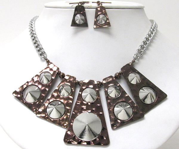 Hammered bad and spike deco tribal necklace earring set