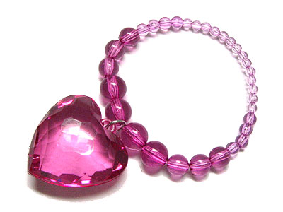 Facet acrly heart charm stretch bracelet