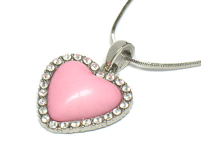 Pastel tone spring color crystal edged acryl heart necklace