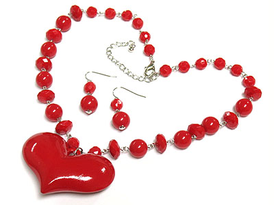 Acryl puff heart pendant and beads necklace and earring set -valentine