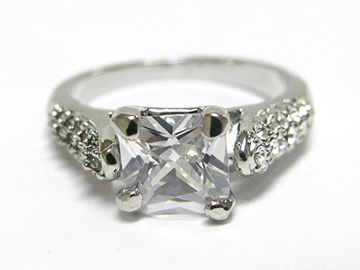 Square cubic zirconia crystal engagement style ring