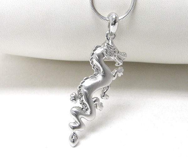 Made in korea whitegold plating crystal stud dragon pendant necklace