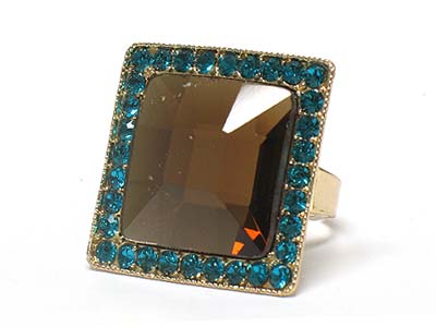 Crystal side deco large square stone stud ring