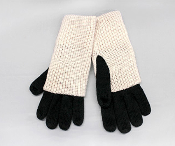 100% polyester two tone long sleeve hybrid glove