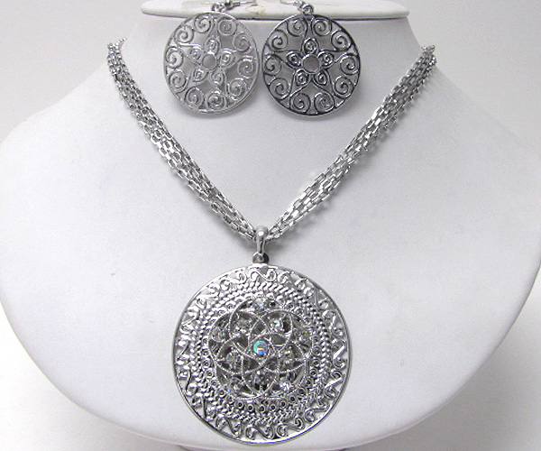 Crystal and metal filigree medallion necklace earring set