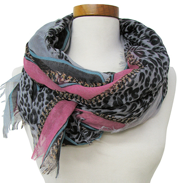 100% polyester oversized leopard scarf