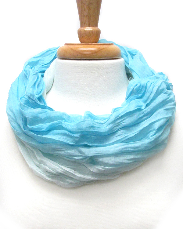 Wrinkled and gradient print infinite scarf