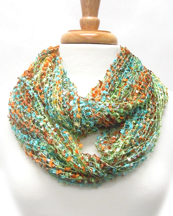 Hand knitting braided yarn infinity necklace scarf