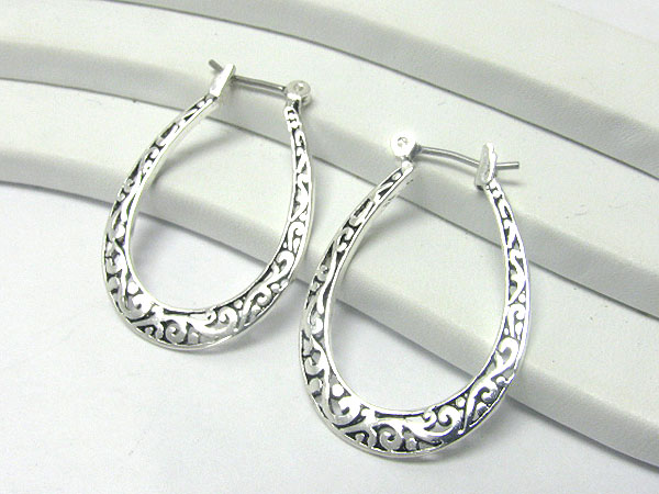 Metal textured oval hoop earring - hoops