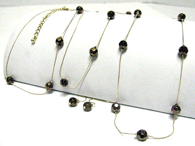 Metallic stone and chain link long necklace set