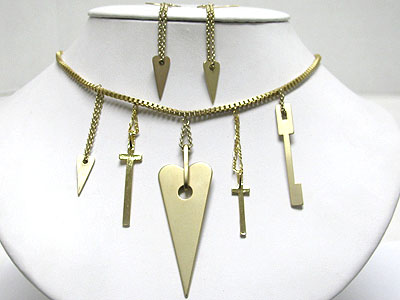 Multi metal charm dangle necklace set