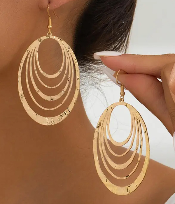 Multi layer metal hoop earring