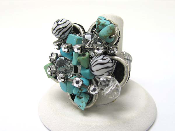 Mixed stone and beads art deco flower stretch ring